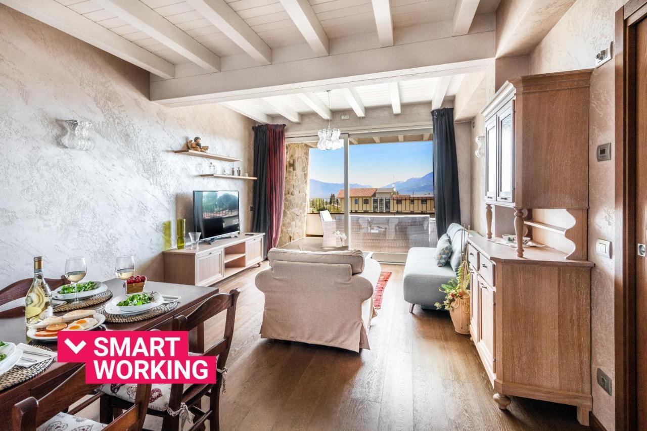 Warda C11 Apartment By Wonderful Italy 代森扎诺-德尔加达 外观 照片