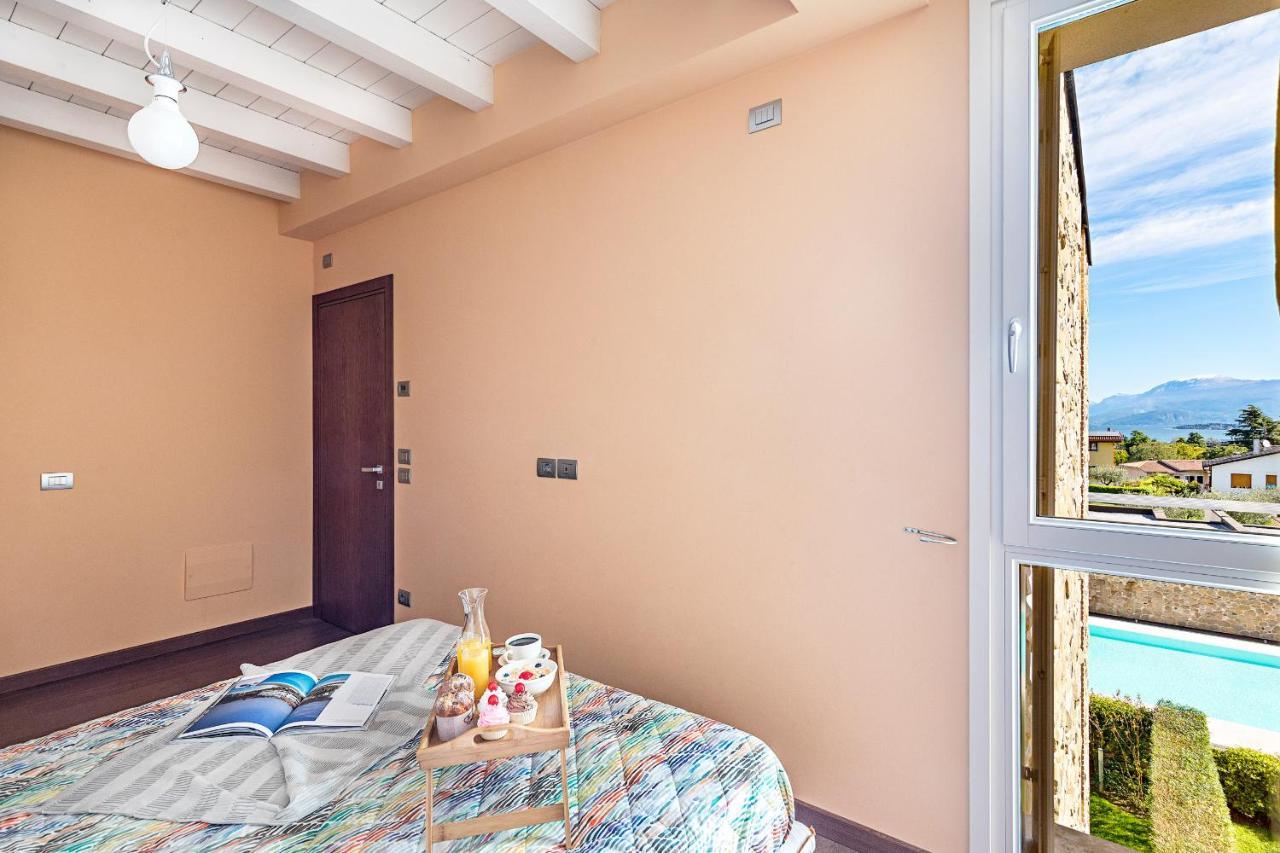 Warda C11 Apartment By Wonderful Italy 代森扎诺-德尔加达 外观 照片